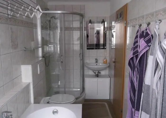 Mit 2 Schlafzimmern 公寓 *